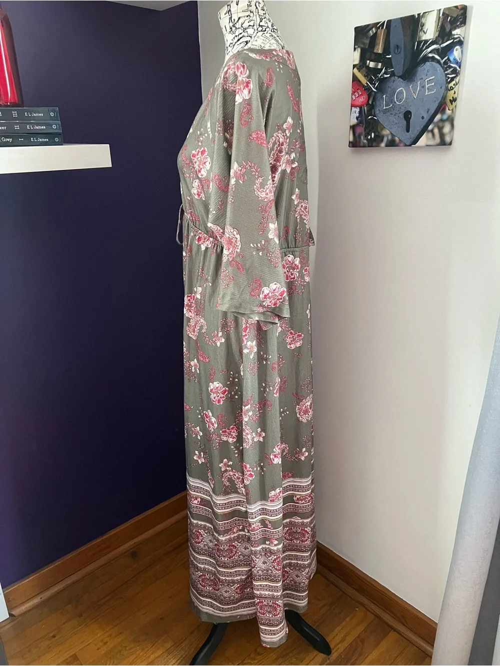 7 for $30 ONE WORLD Olive Maxi Dress with Pink Floral Print